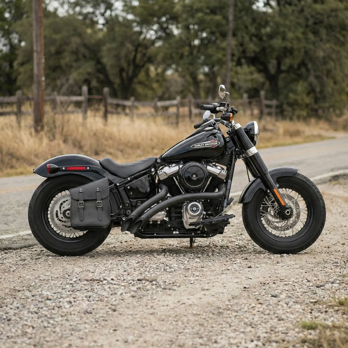 H-D® 2018-Later Softail Right Side Solo Bag - SHR02