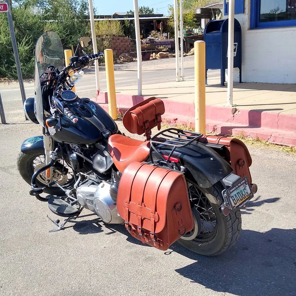 CUSTOM BUILD: The "London Tan" Touring Suite (US01 Bags + Matching Seat & Backrest)